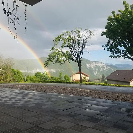 Un Pied Devant L'Autre Sainte-Marie-D'Alvey Exteriör bild