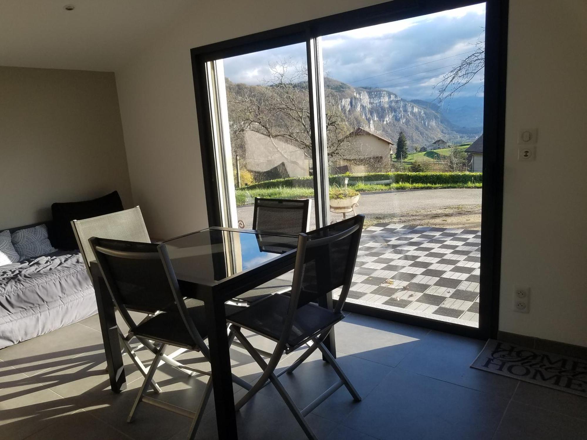 Un Pied Devant L'Autre Sainte-Marie-D'Alvey Exteriör bild